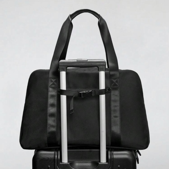 BLACK DUFFLE BAG - Picture 4 of 5